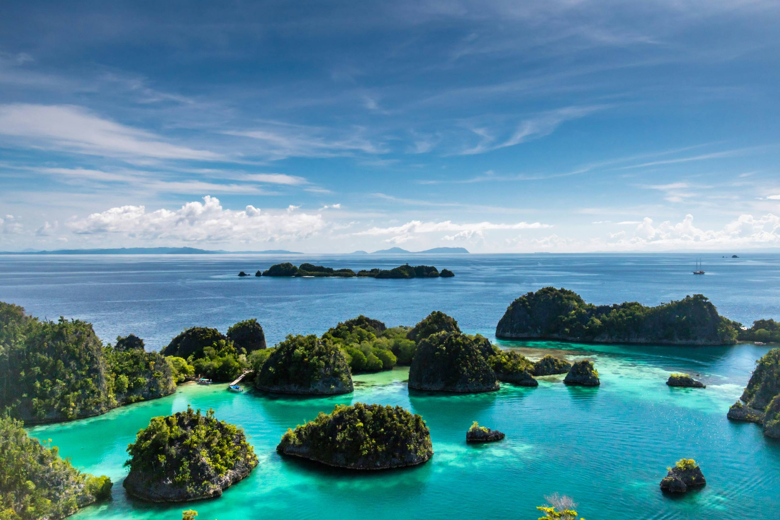 Immerse in Paradise: Protecting Pristine Indonesian Reefs and Uplifting Coastal Villages